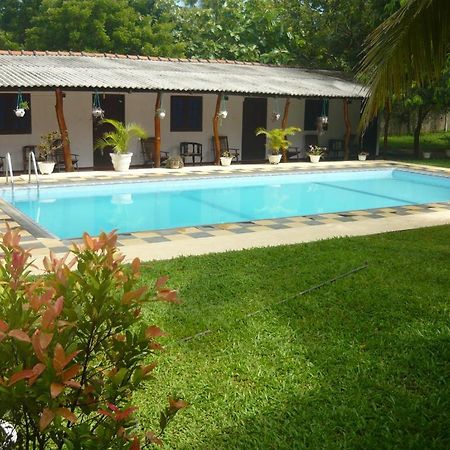 Sunrise Holiday Resort Habarana Luaran gambar