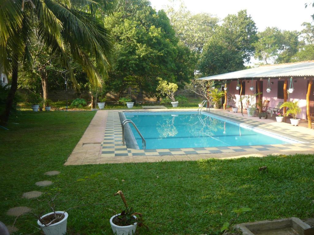 Sunrise Holiday Resort Habarana Luaran gambar